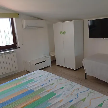 La Maison Di Sara Acomodação com café da manhã  3*